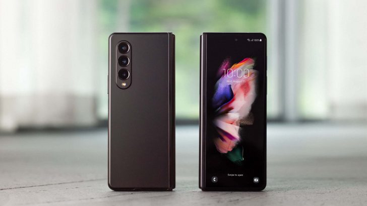 02_01-Q2-Product_11_galaxyzfold3_5g_phantomblack_L.jpg