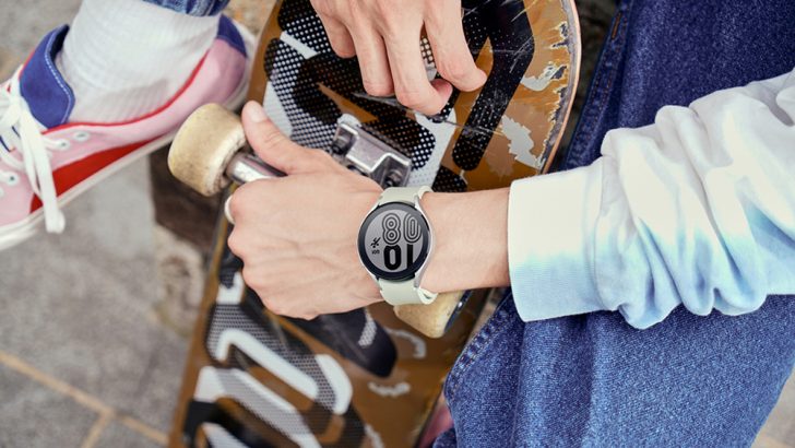 Galaxy_Watch4_main3.jpg