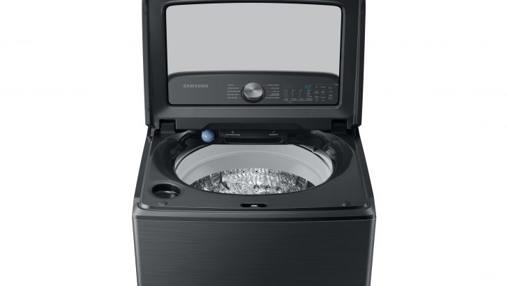 WA24A8370GV-AX_012_Dynamic1_Black.jpg