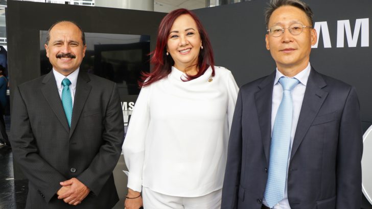 Samsung_Foro-5G-Javier-Cor-Cecilia-Sang-Jik-Lee.jpg