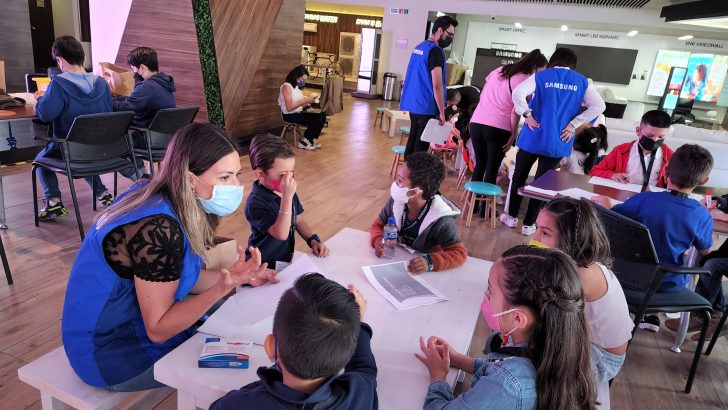 Samsung_Voluntariado-interno-Lego3-e1664298736858.jpg