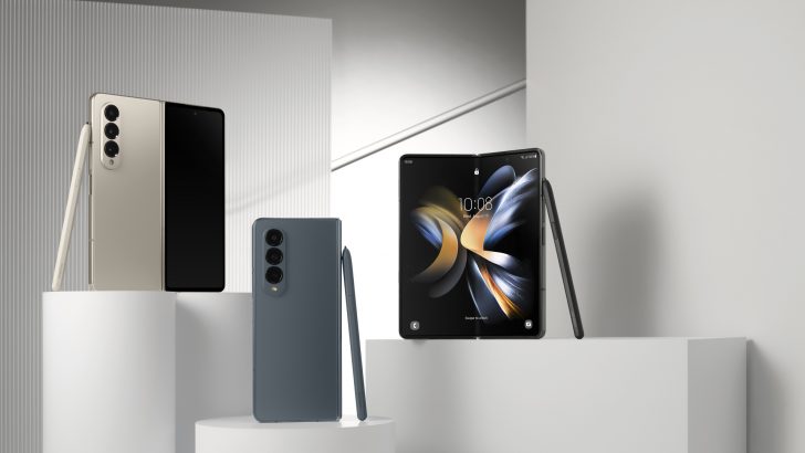 023Full_family_galaxy_zfold4_graygreen_phantomblack_beige_spen.jpg