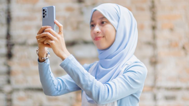 Galaxy-A33-5G-Creates-Effortless-and-Impactful-Storytelling-for-One-Digital-Creator_visual-1.jpg
