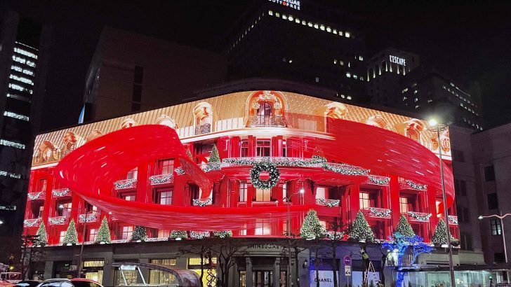 Samsung-TVs-and-Displays-XHB-Series-P8-Outdoor-LED-Signage-at-Shinsegae-Department-Store-Seoul_dl2.jpg