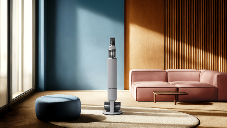 Bespoke-AI-Jet-Lite-in-a-living-room-Pebble-Gray.png