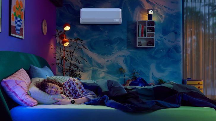 2025-Samsung-Bespoke-AI-WindFreeTM_KV_Lifestyle-Cut_WindFree-Wearable-Good-Sleep_Horizontal.jpg