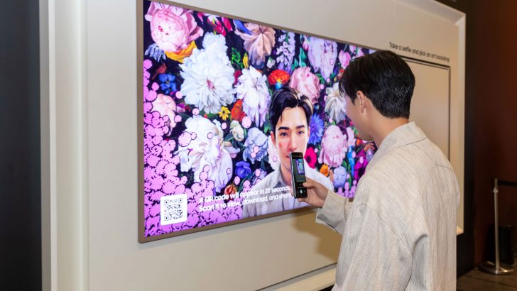 RM-creates-a-personalized-selfie-in-the-artistic-style-of-Marc-Dennis..jpg