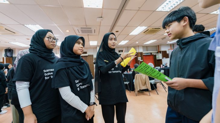 Photo-5_From-Ideas-to-Impact-Students-Sharpen-Solutions-at-SFT-2025-Design-Thinking-Workshop.jpg