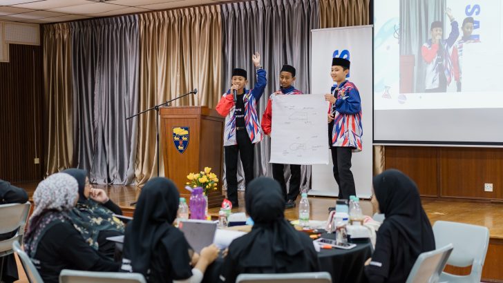 Photo-7_From-Ideas-to-Impact-Students-Sharpen-Solutions-at-SFT-2025-Design-Thinking-Workshop.jpg