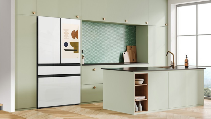 Bespoke AI Refrigerator Family Hub