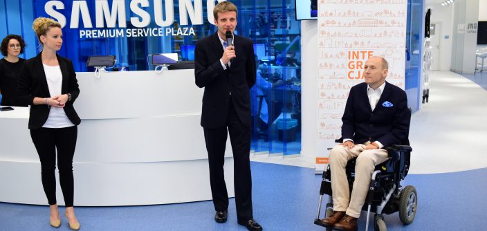 samsung_premium_service_plaza_1_.jpg