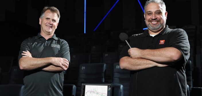 samsung_cinema_led_screen_harman_paul_peace_left_senior_manager_of_system_engineering_dan_saenz_right_solution_manager_of_cinema_6_.jpg