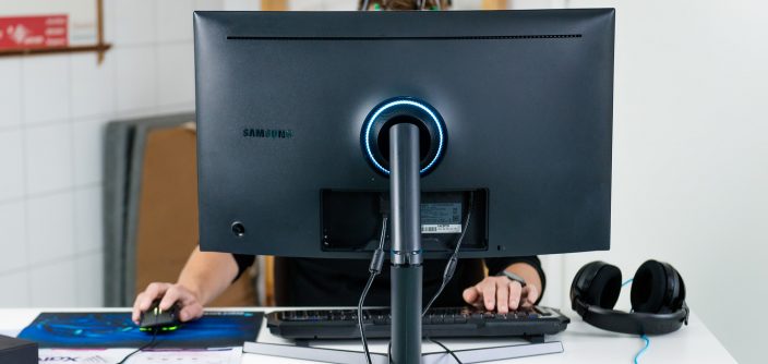 samsung_qled_gaming_monitor_4.jpg