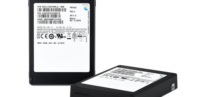 samsung_30.72tb_ssd_02.jpg
