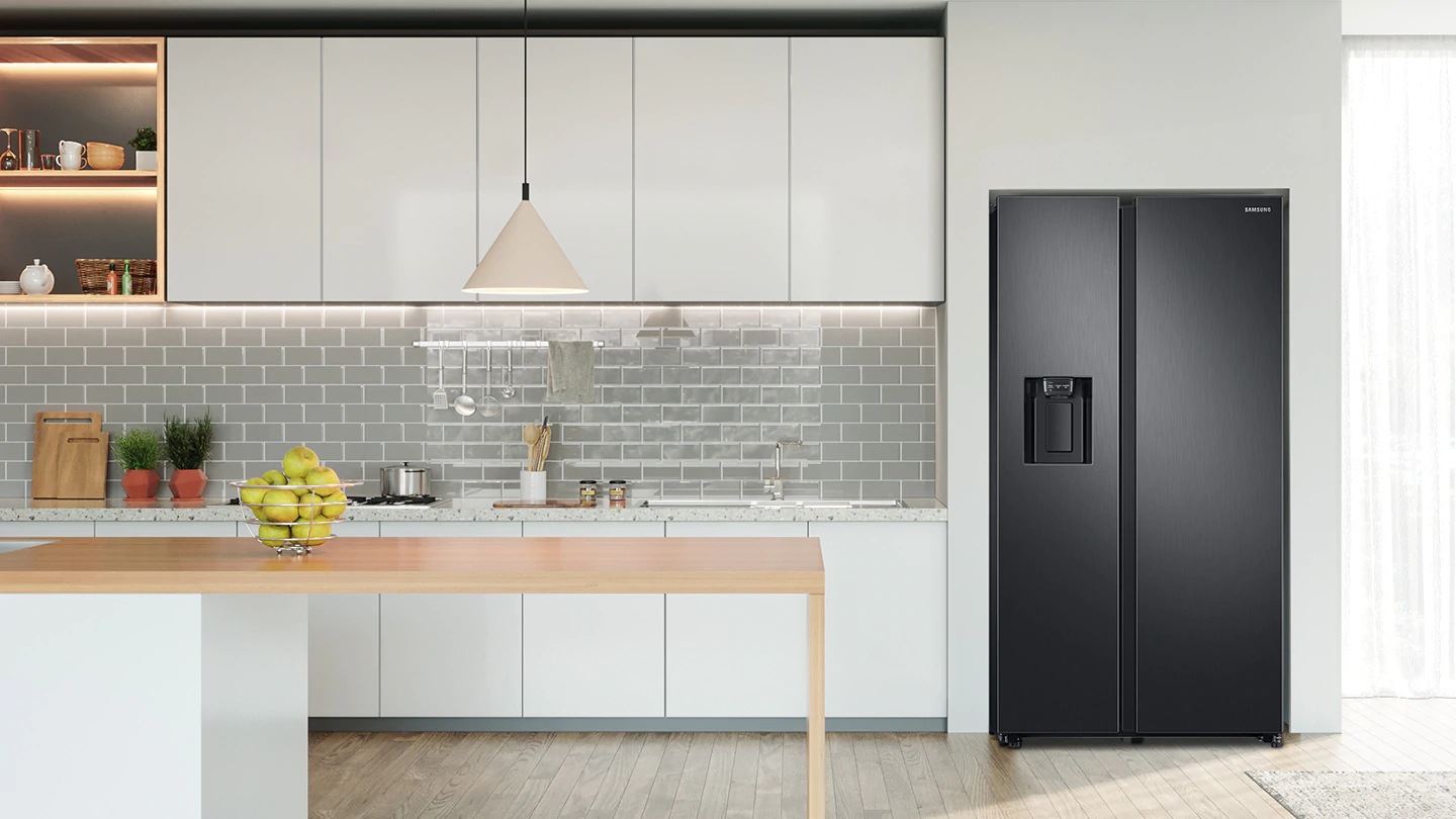 Side-By-Side-_PC_Samsung_black-002