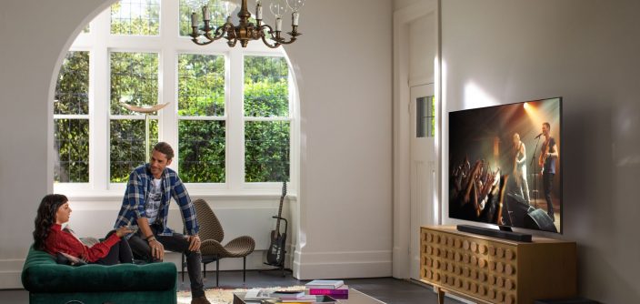 samsung-qled-q80t-lifestyle.jpg