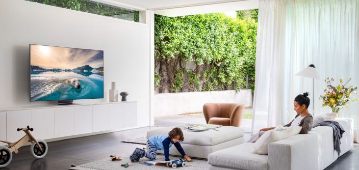 samsung-qled-q95t-lifestyle-2.jpg