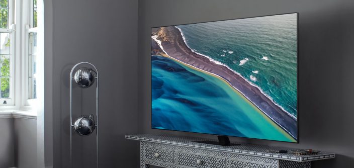 telewizor_qled_q80t_lifestyle.jpg