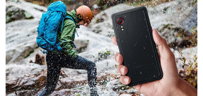 08_XCover5_IP68_waterresistance.jpg