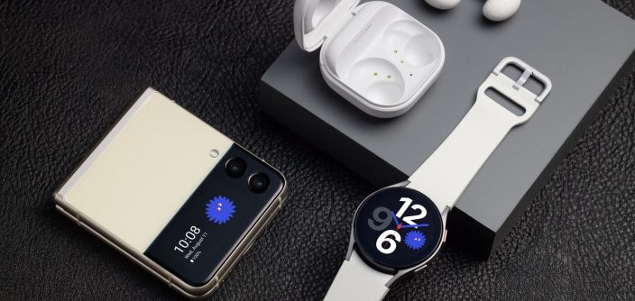 02_03-B2-Eco-System_03_galaxyzflip3_5g_cream_galaxywatch4_silver_galaxybuds2_white_H.jpg