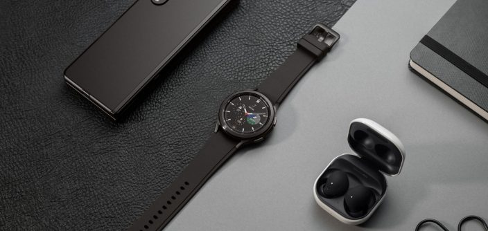 02_03-Q2-Eco-System_05_galaxyzfold3_5g_phantomblack_galaxywatch4classic_black_galaxybuds2_graphite_H.jpg