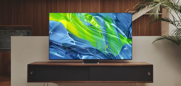 Samsung-TV-S95B-Lifestyle-Image.jpg