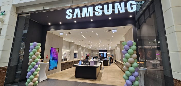 Samsung_Westfield_Arkadia_1.jpg