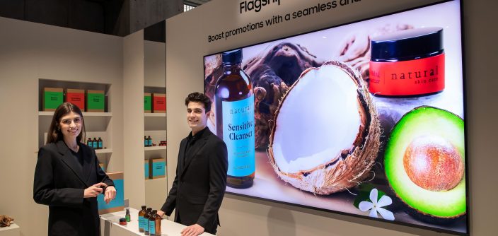 ISE2025-Samsung-Supersized-115____-4K-Smart-Signage-2.jpg