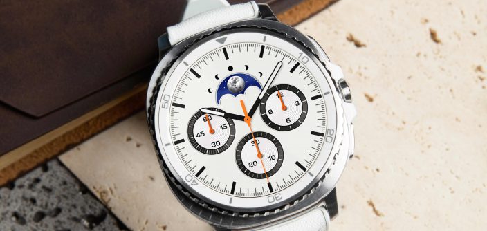 005-product-design-galaxy-watch8-classic-white-2p.jpg