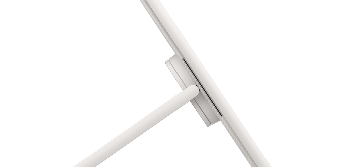 UE27LSM7FAXXXU_005_L-Kick-Stand_White.png