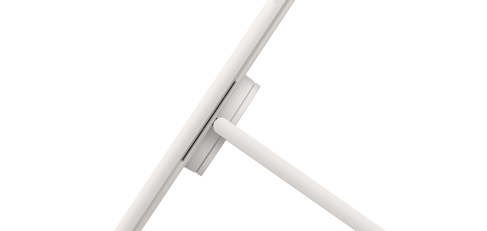 UE27LSM7FAXXXU_003_R-Kick-Stand_White.png