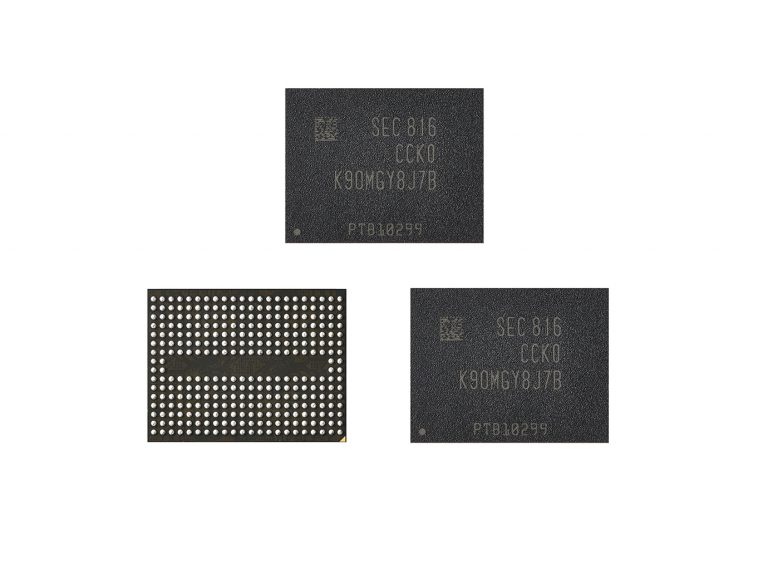 Samsung запускает производство модулей V-NAND
