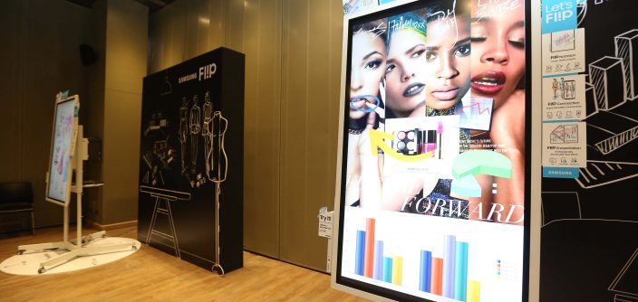 Samsung-Flip-6.jpg