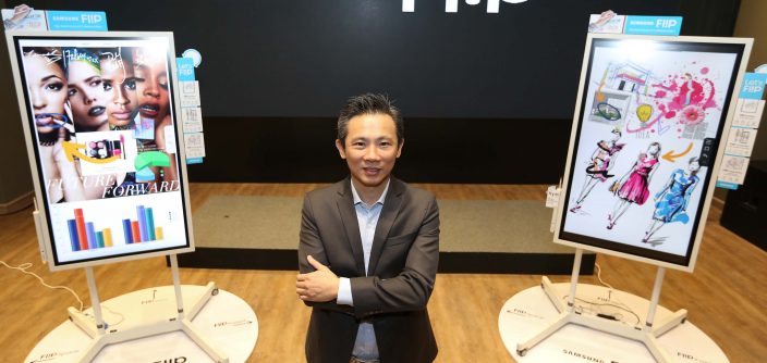 Samsung-Flip-9.jpg