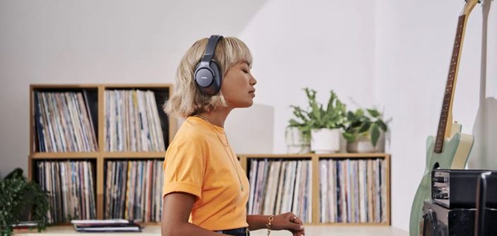 AKG_Lifestyle1-1.jpg