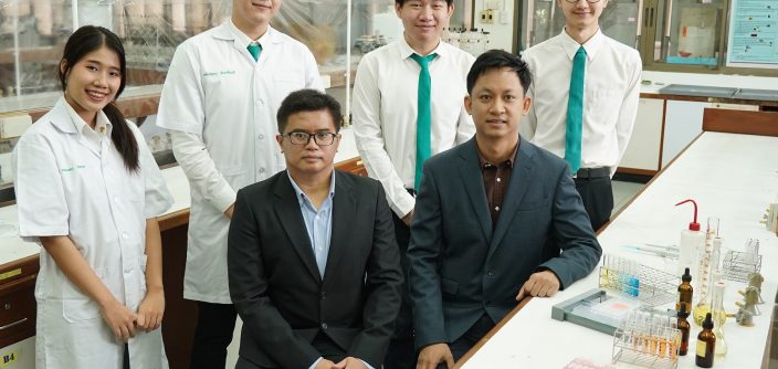Samsung_Silpakorn-Donation_extra-3.jpg