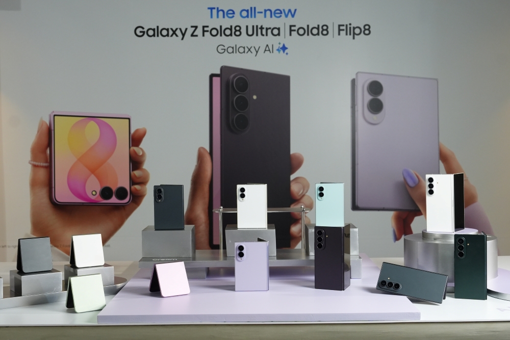 เสียงสะท้อนเทคบล็อกเกอร์ไทย ที่มีต่อจุดเด่นของ Galaxy Z8 Series รุ่นใหม่
