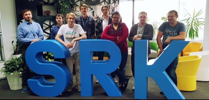 SRK-team_1-e15428774693071