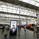 Samsung-Galaxy-Note-8-Waterloo-Station-London-UK-Platform-Display-Digital-Screen-2-e1506530388497.jpg