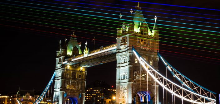 Samsung-The-Night-Reimagined-light-show-across-the-London-Skyline.jpg