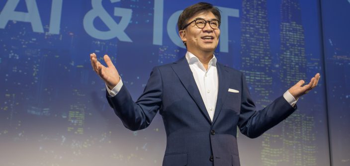 02_IFA-2018_Samsung-Press-Conference_HS-Kim-e1535619829527.jpg