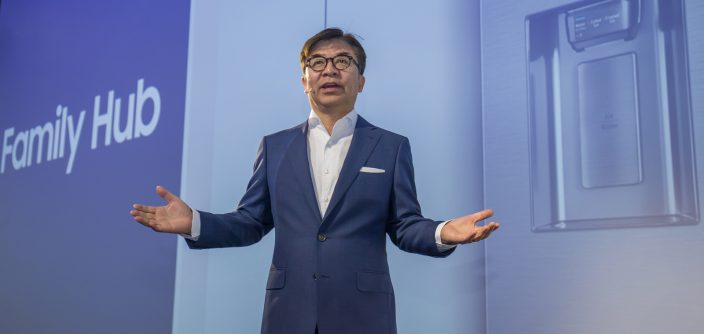 03_IFA-2018_Samsung-Press-Conference_HS-Kim-e1535619835706.jpg