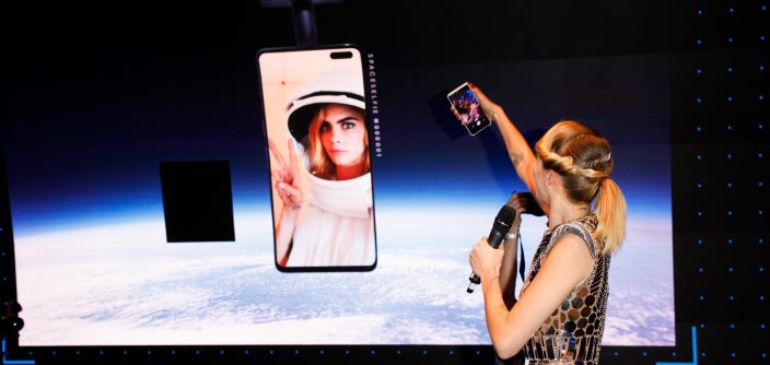Samsung_SpaceSelfie-17.jpg