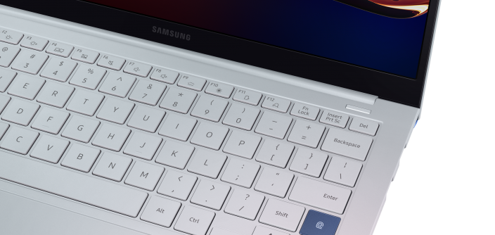 NT930X_018_Detail_Silver.png