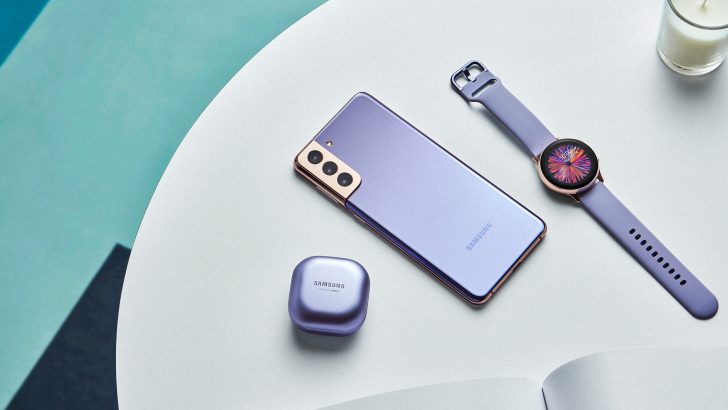 Galaxy-S21_plus_budspro_watch_lifestyle_violet-e1610637272407.jpg