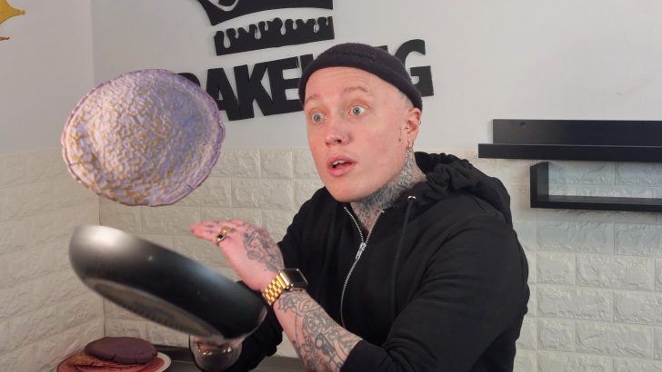 The-Bake-King-x-Samsung-7-e1613408212832.jpg