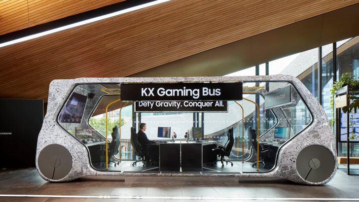 Samsung-KX-Gaming-Bus-e1696405263479.jpg