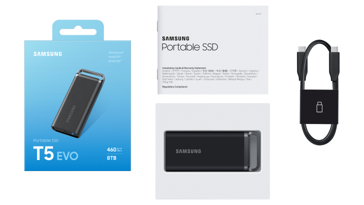MU-PH8T0S-WW_014_Group-Shot_Black.png
