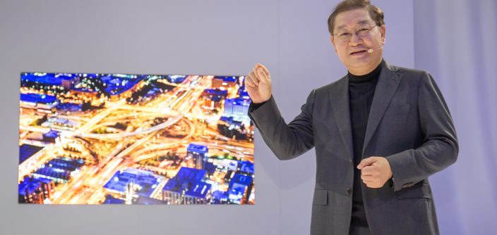 Samsung-FL2019_JH-Han-On-the-stage10.jpg