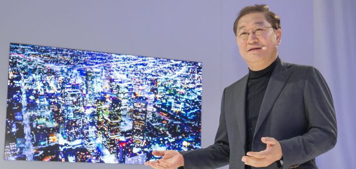 Samsung-FL2019_JH-Han-On-the-stage9.jpg